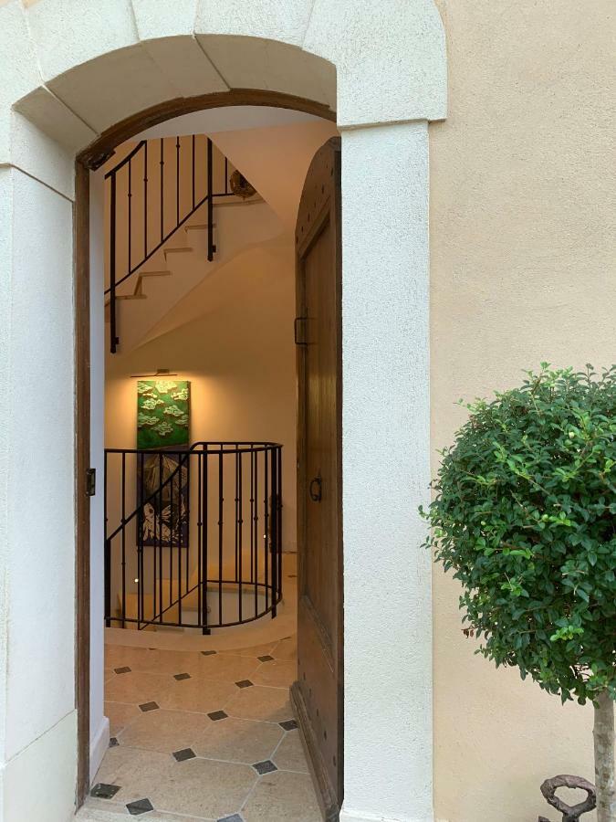 فندق La Bastide Des Enqueses لورج المظهر الخارجي الصورة